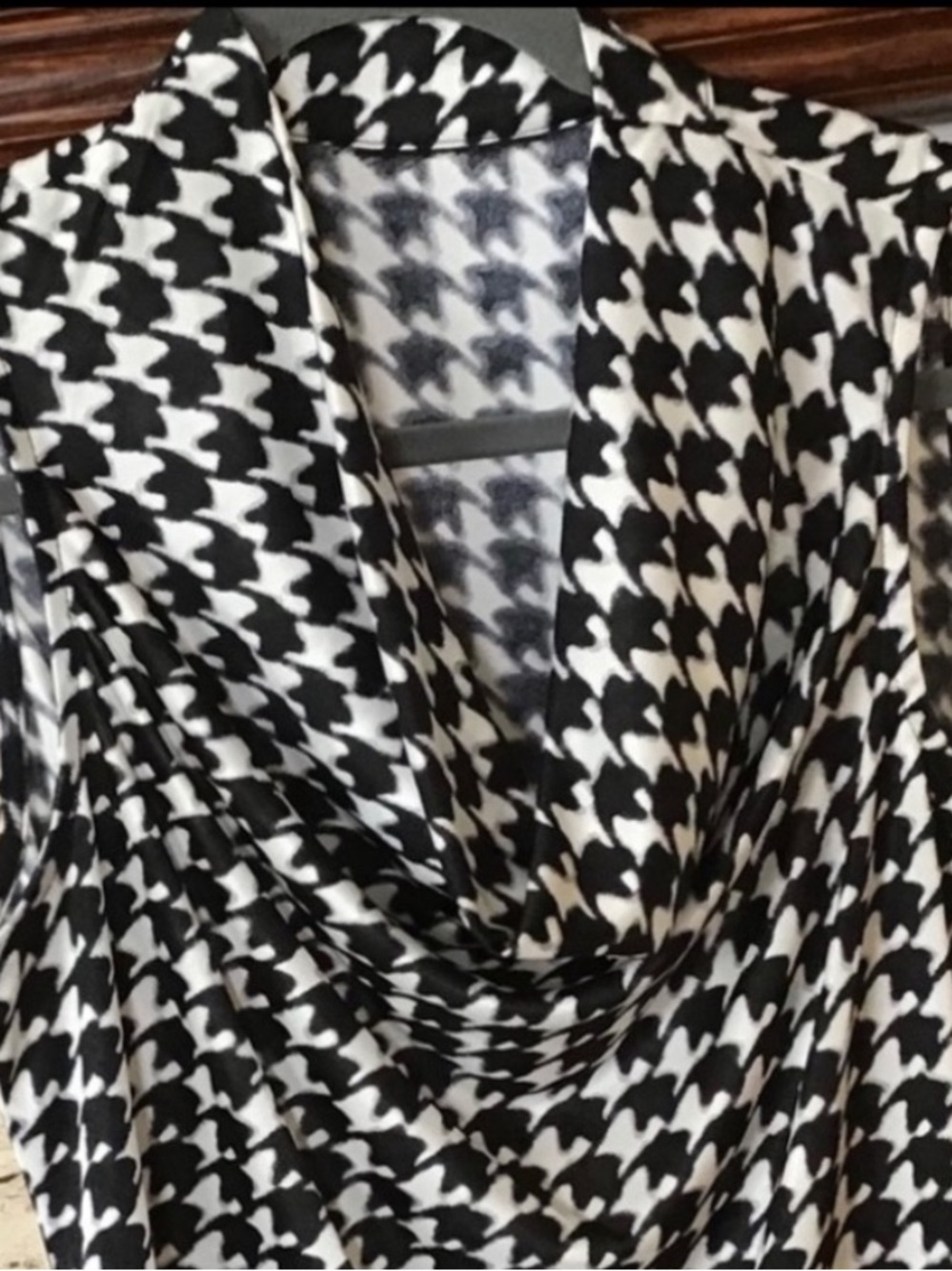 cowl neck sleeveless top 🧿